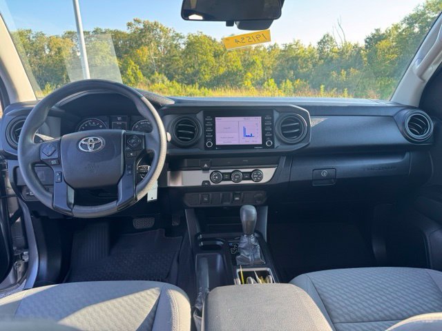 Used 2021 Toyota Tacoma SR RWD image 16
