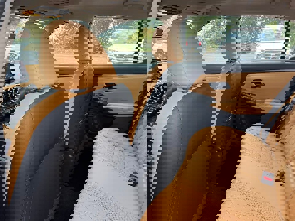 New 2025 Nissan Sentra SV w/ SV Premium Package image 30