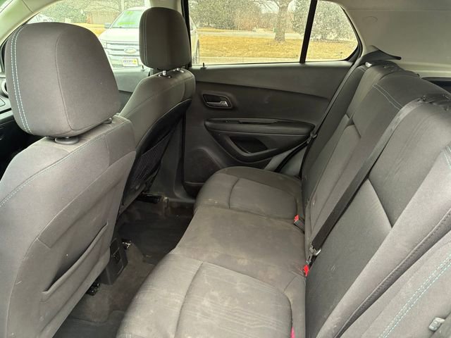 Used 2016 Chevrolet Trax LT image 12