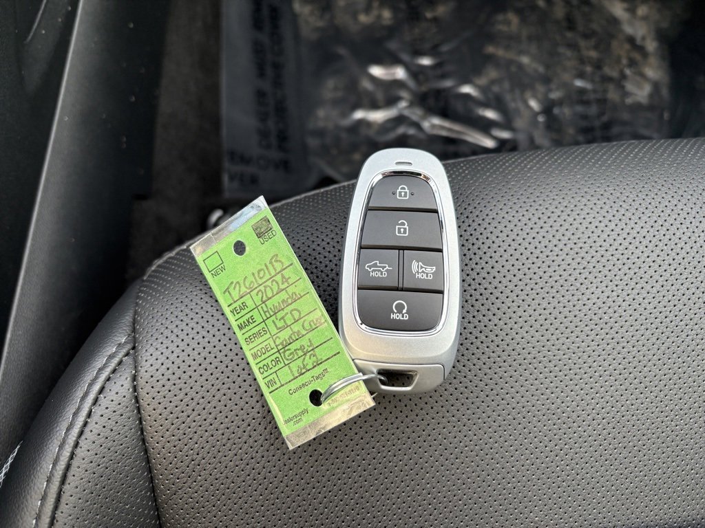 Used 2024 Hyundai Santa Cruz Limited image 23