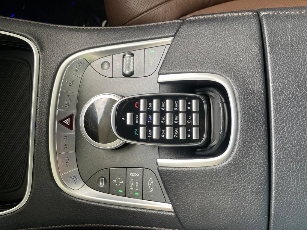 Used 2014 Mercedes-Benz S 550 Sedan image 25