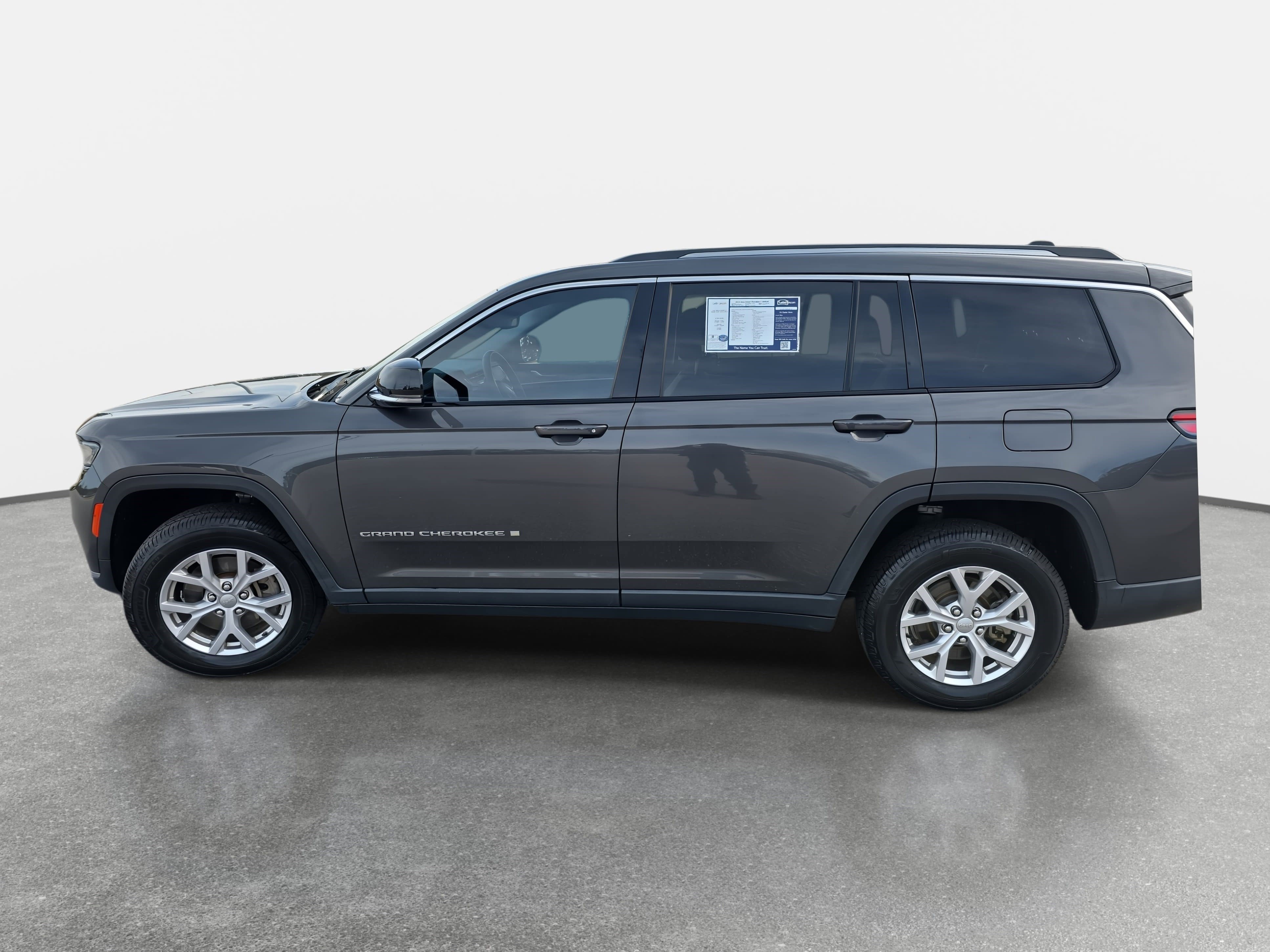 Used 2022 Jeep Grand Cherokee L Limited image 8