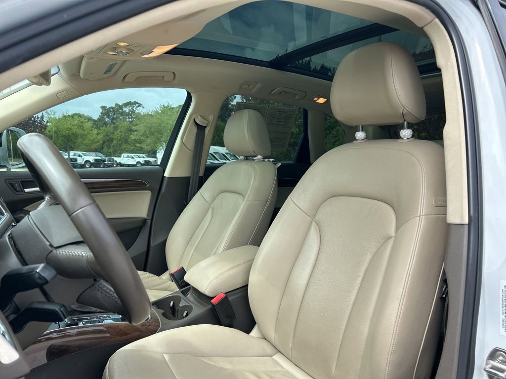 Used 2016 Audi Q5 2.0T Premium Plus w/ Technology Package image 21