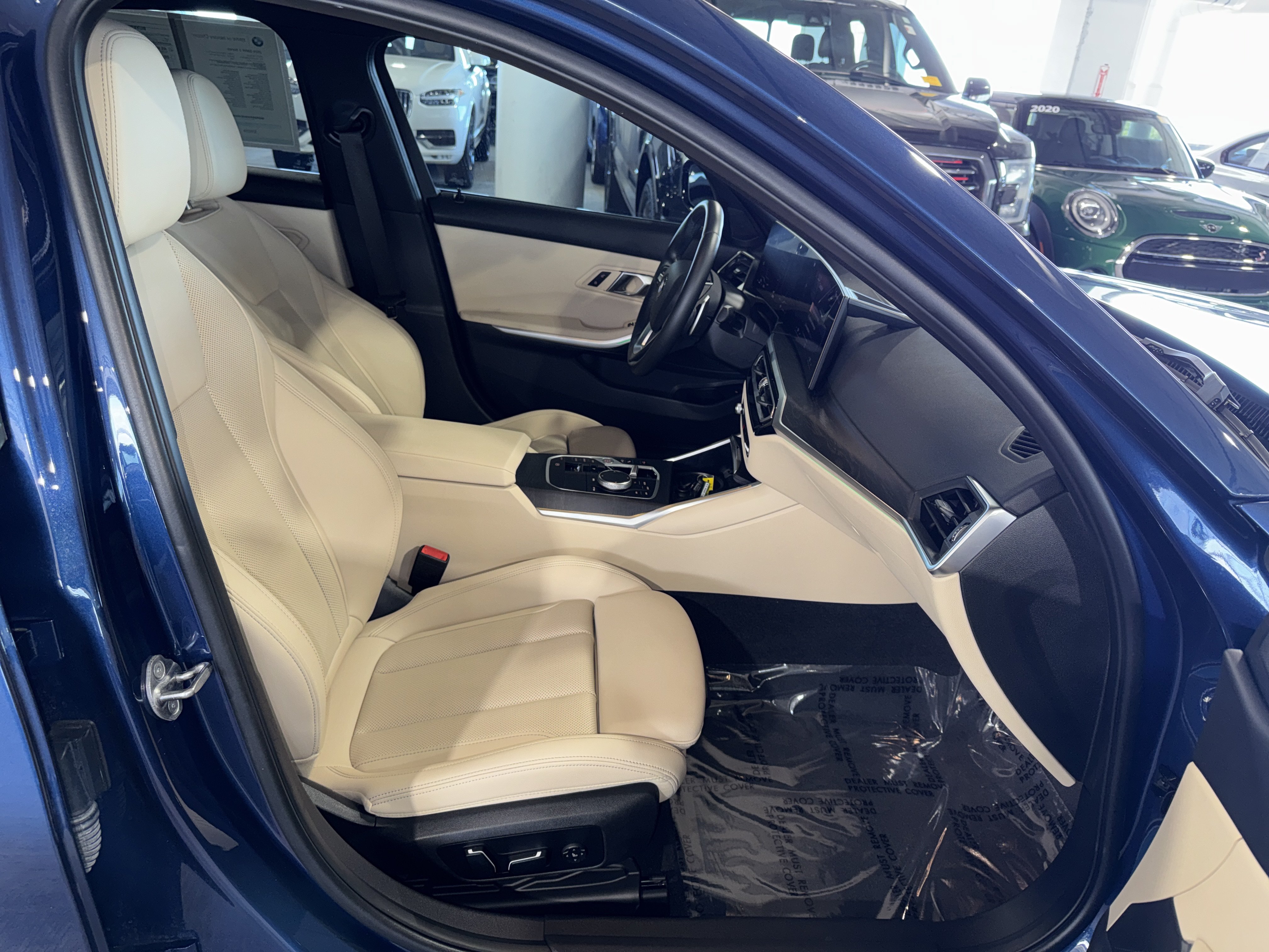 Used 2024 BMW 330i Sedan w/ Convenience Package RWD image 10