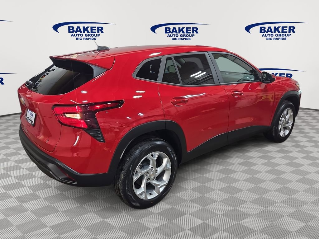 New 2026 Chevrolet Trax LS w/ LS Convenience Package FWD image 37