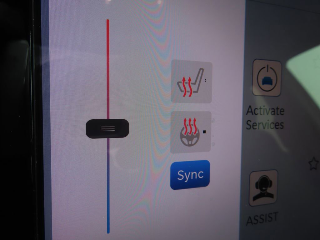 Certified 2025 Chrysler Pacifica Select image 7