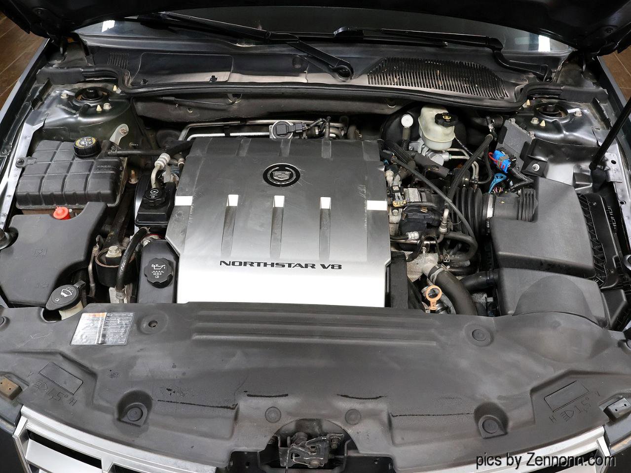 Used 2011 Cadillac DTS Luxury FWD image 29