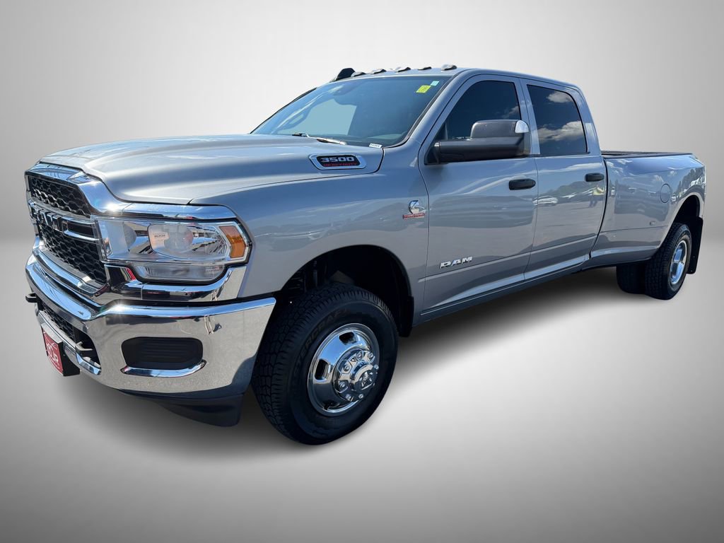 Used 2022 RAM 3500 Tradesman AWD/4WD image 2