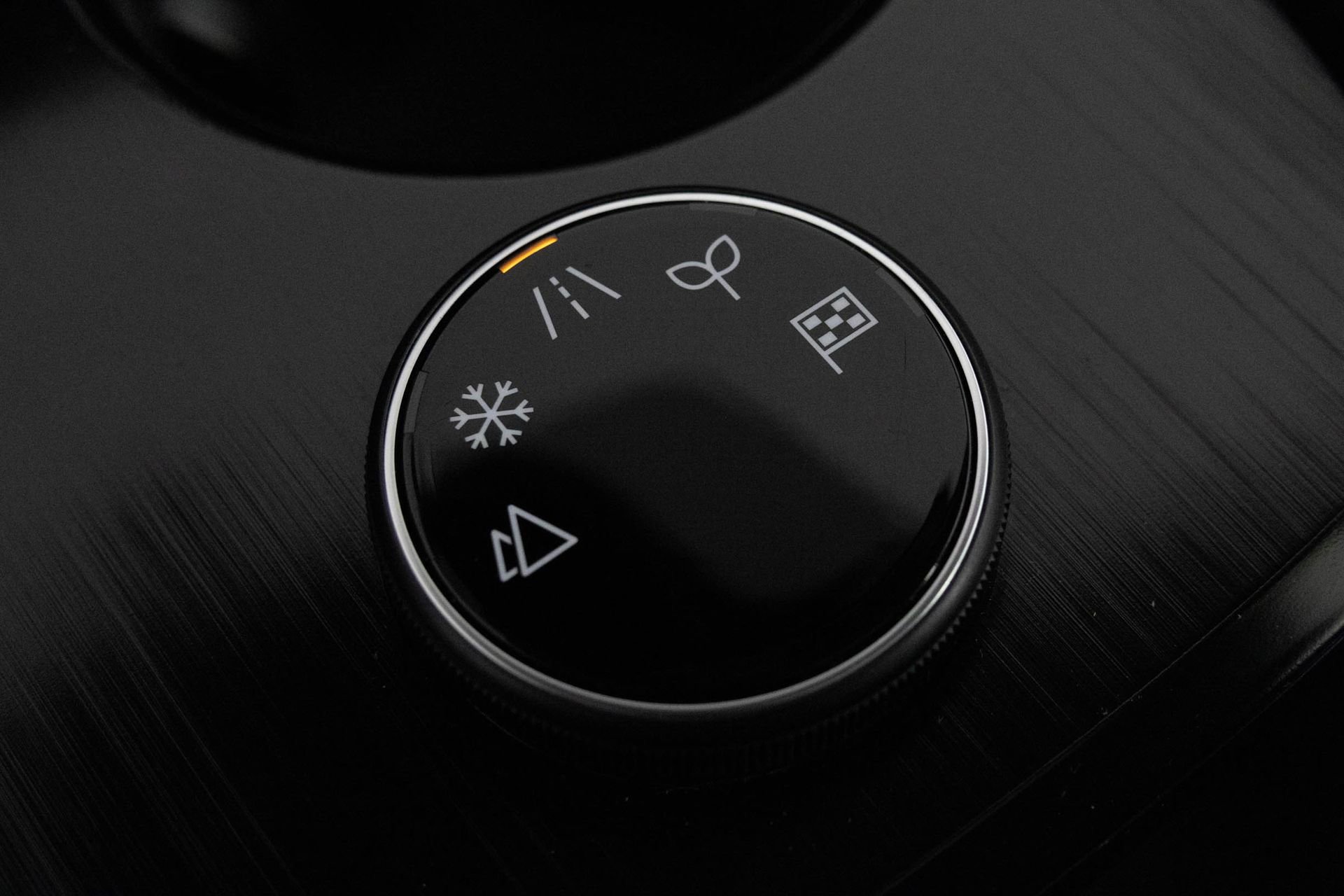 Used 2023 Nissan Rogue SL w/ SL Premium Package image 27