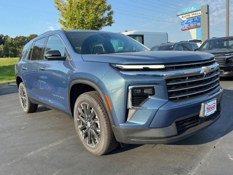 New 2026 Chevrolet Traverse LT w/ Sun and Wheel Package image 29