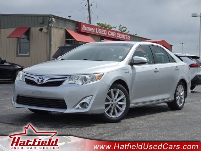 Used 2014 Toyota Camry XLE w/ Leather Package