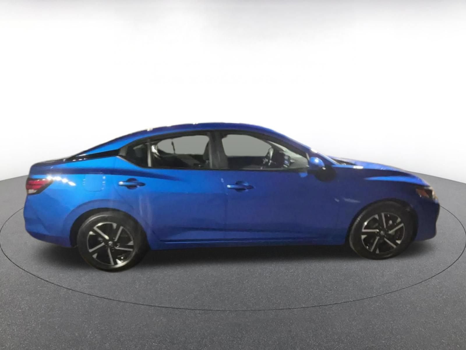 Used 2025 Nissan Sentra SV FWD image 16