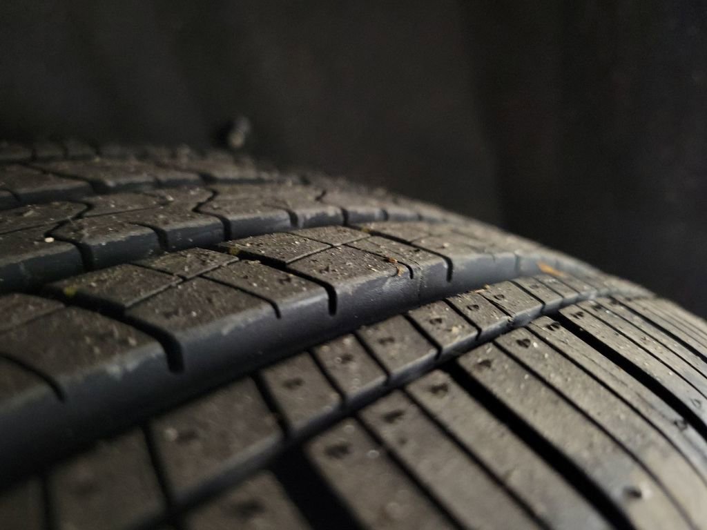 Used 2019 Toyota Camry LE image 11