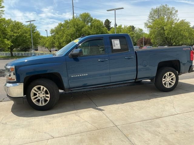 Used 2016 Chevrolet Silverado 1500 LT w/ All Star Edition AWD/4WD image 9