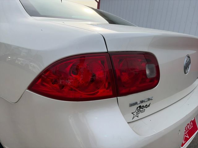 Used 2007 Buick Lucerne CXL FWD image 21