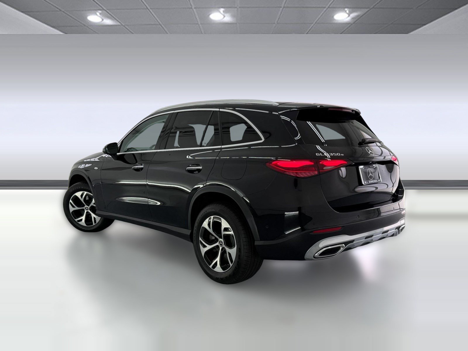 Certified 2025 Mercedes-Benz GLC 350e 4MATIC image 3