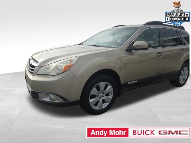 Used 2010 Subaru Outback 2.5i Premium AWD/4WD image 9