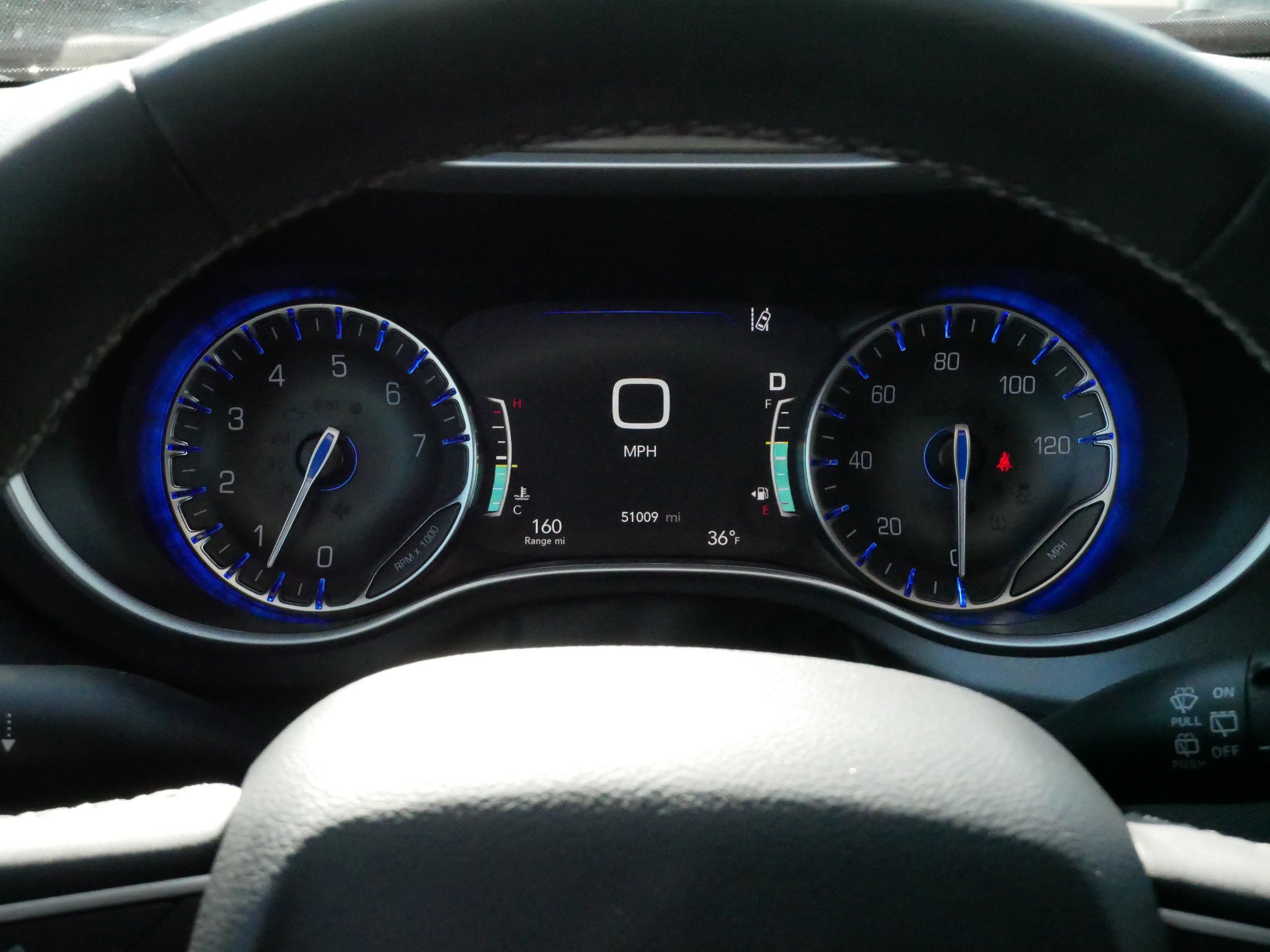 Used 2024 Chrysler Pacifica Touring-L image 21