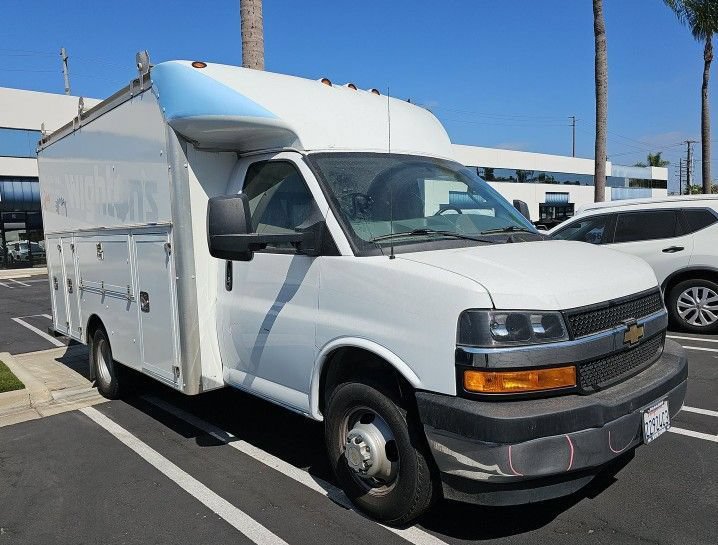 Used 2020 Chevrolet Express 3500 w/ Power Convenience Package RWD image 1