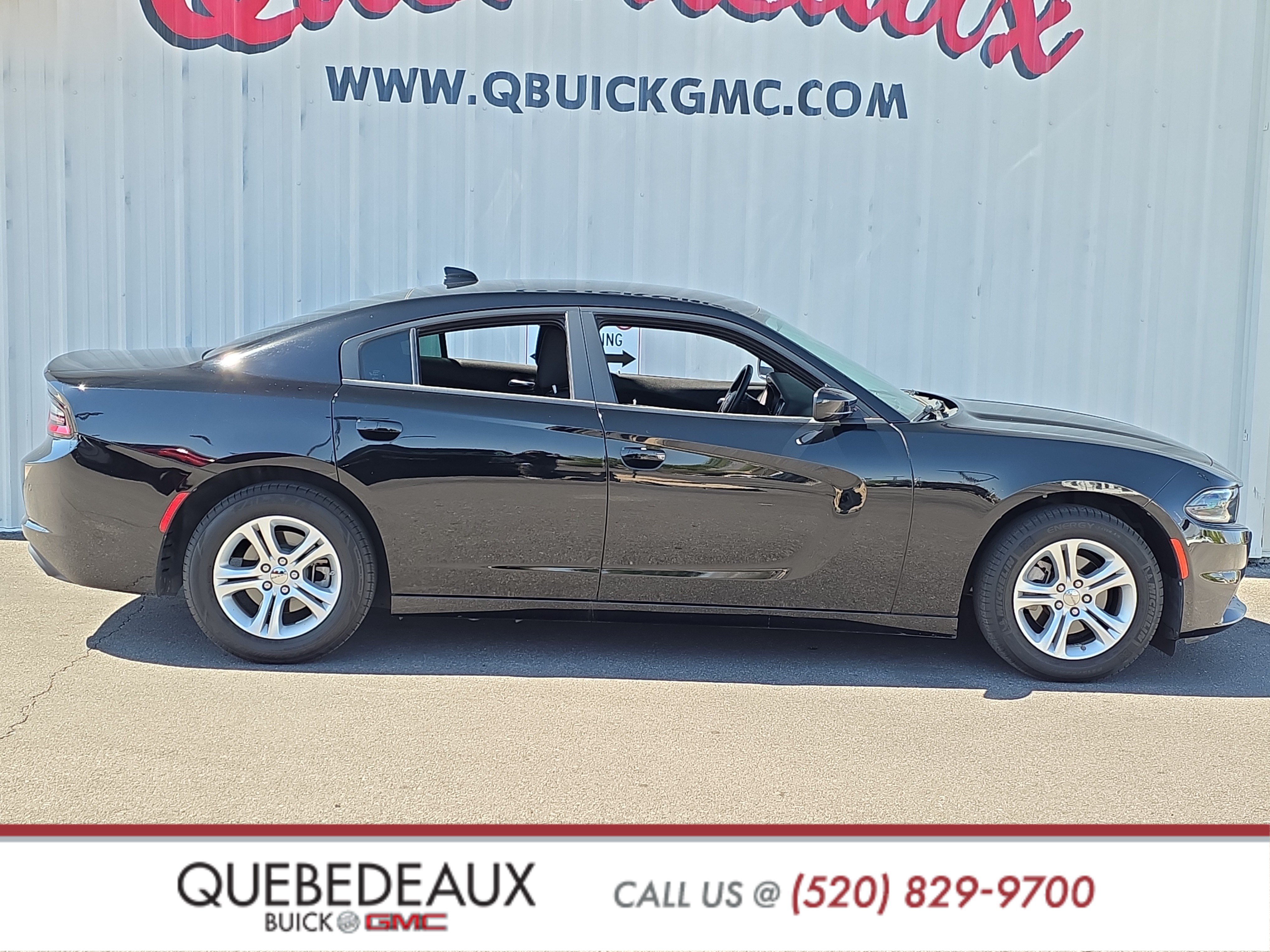 Used 2023 Dodge Charger SXT RWD image 8