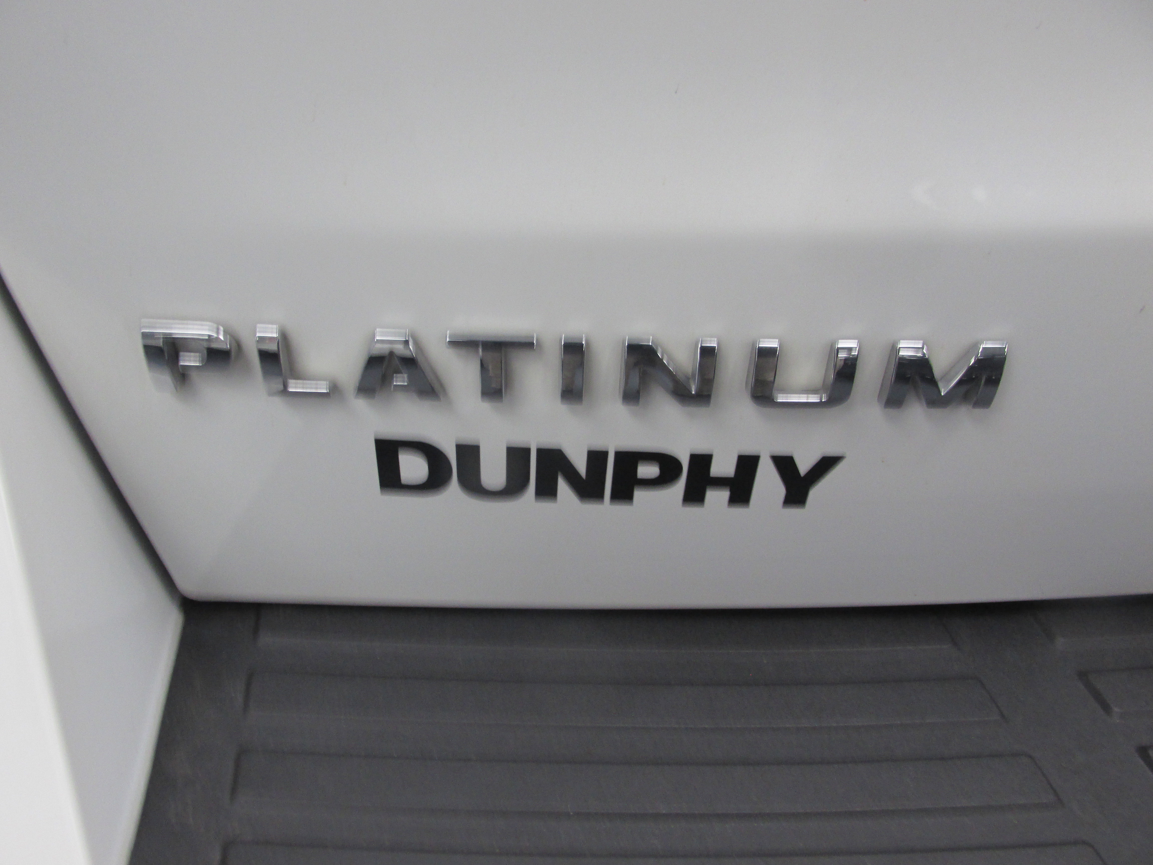Used 2023 Ford Expedition Platinum image 21