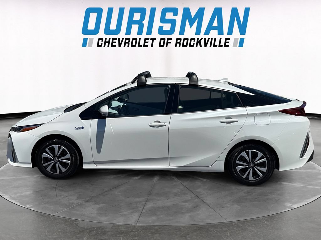 Used 2017 Toyota Prius Prime Premium w/ Carpet Mat Package FWD image 3