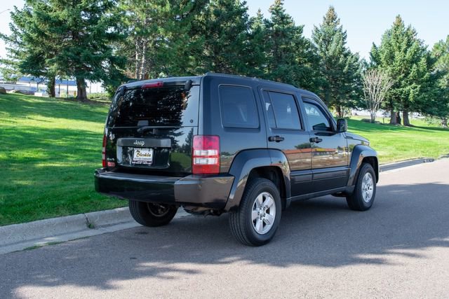 Used 2012 Jeep Liberty Sport image 6