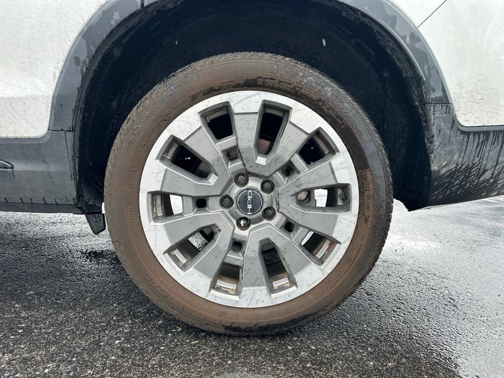 Used 2025 Honda Passport Black Edition image 7