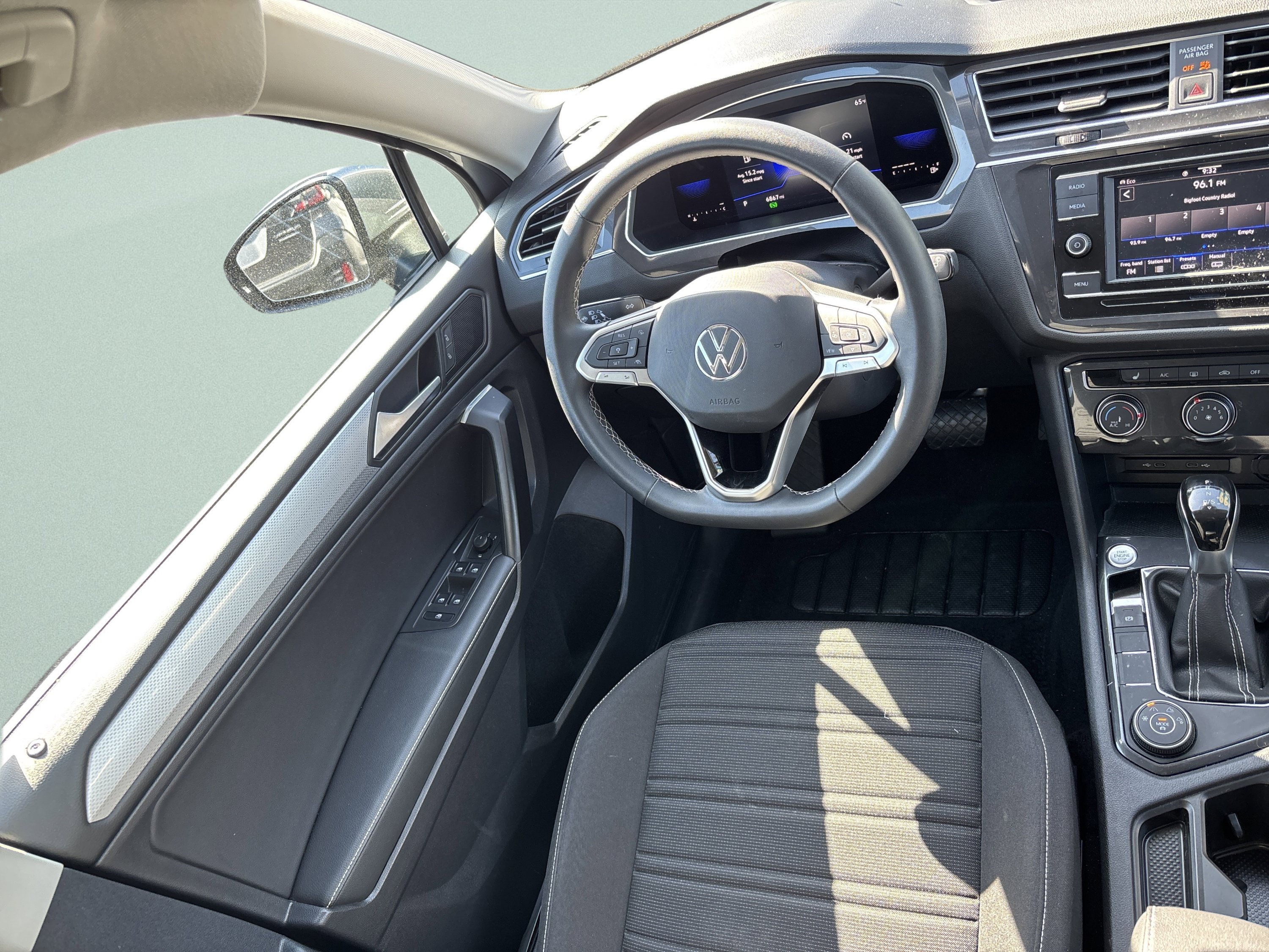 Used 2023 Volkswagen Tiguan S w/ Driver Assistance Package AWD/4WD image 23
