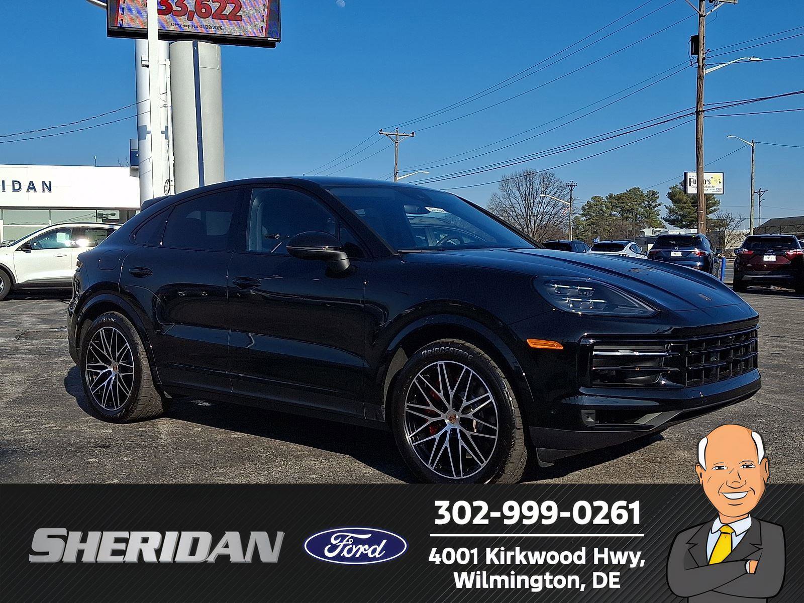 Used 2025 Porsche Cayenne S image 1