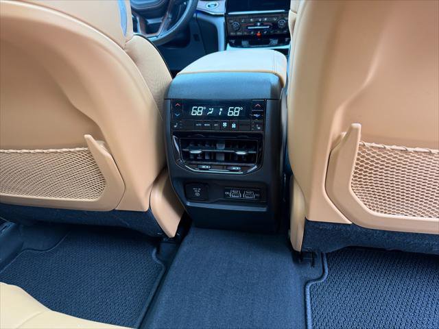 Certified 2025 Jeep Grand Cherokee Summit w/ Adv Protech Group IV image 14