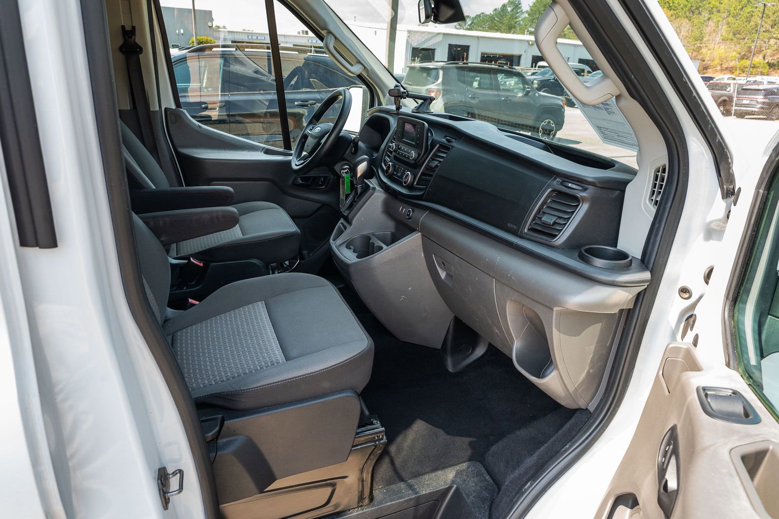 Certified 2021 Ford Transit 350 XLT image 12