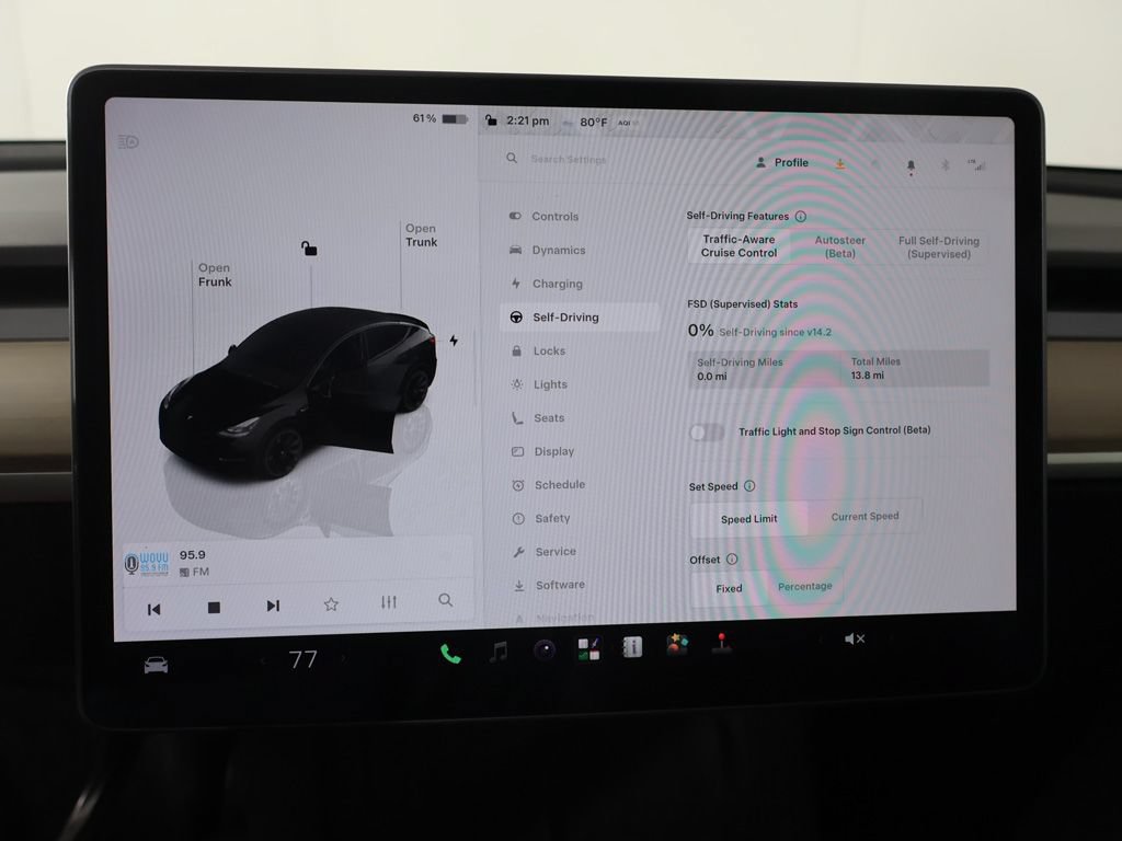 Used 2023 Tesla Model Y Long Range AWD/4WD image 43