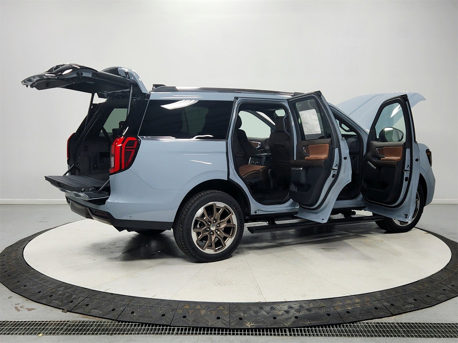 New 2025 Ford Expedition King Ranch image 15