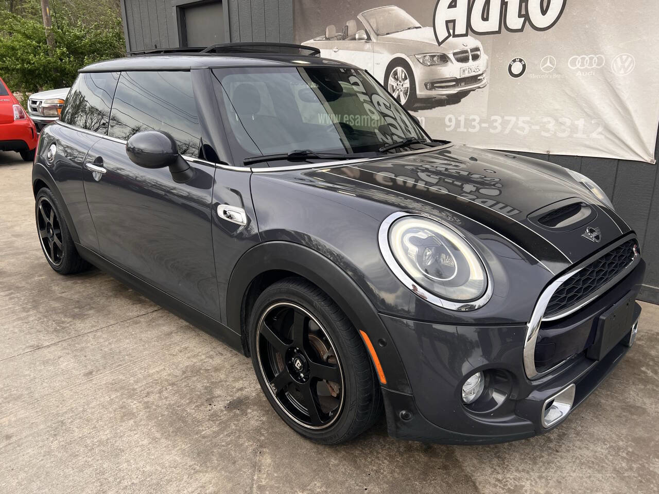 Used 2015 MINI Cooper S image 10