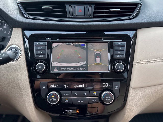 Used 2020 Nissan Rogue SL w/ Premium Package AWD/4WD image 23