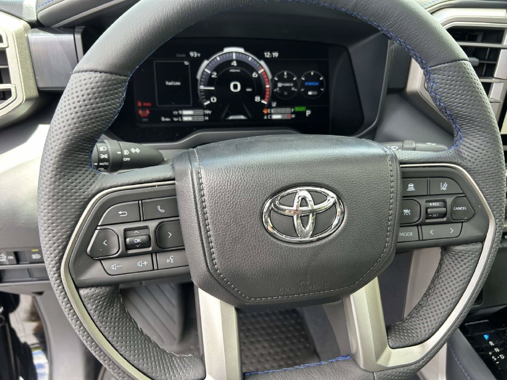 New 2026 Toyota Tundra Platinum w/ TRD Off-Road Package AWD/4WD image 22