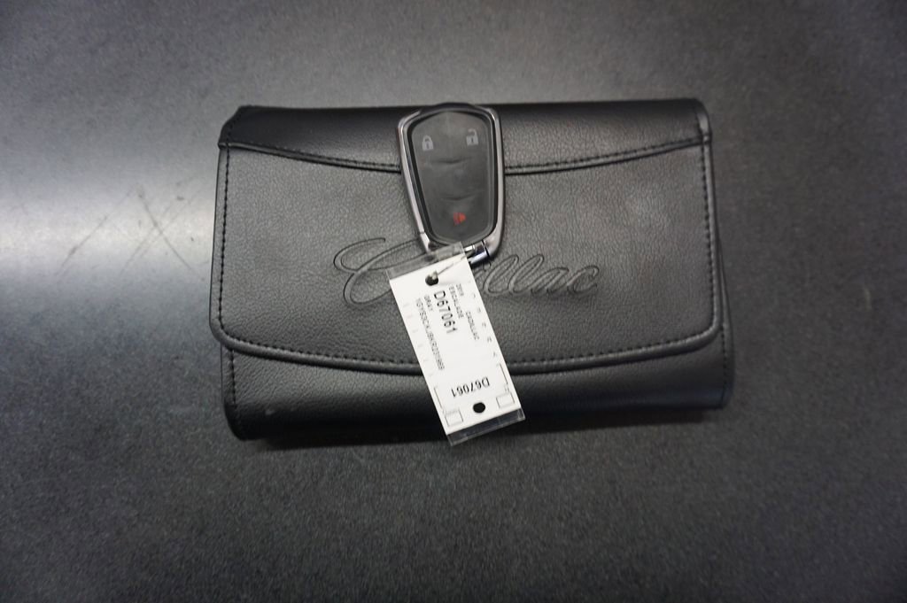 Used 2019 Cadillac Escalade Premium Luxury w/ LPO, Radiant Package image 21