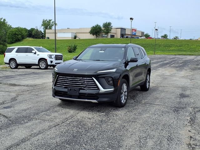 Used 2025 Buick Enclave Preferred AWD/4WD image 56