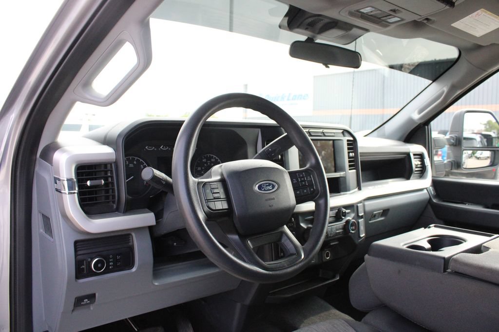 Used 2023 Ford F350 XL w/ STX Appearance Package AWD/4WD image 2