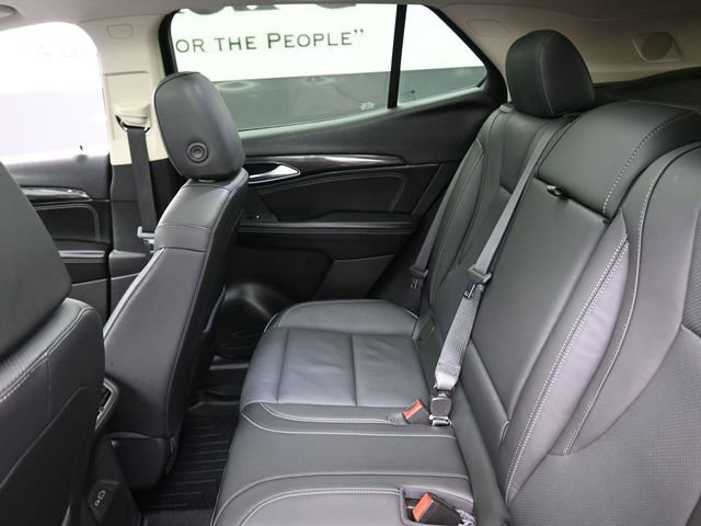 Used 2021 Buick Envision Essence w/ Technology Package I AWD/4WD image 22