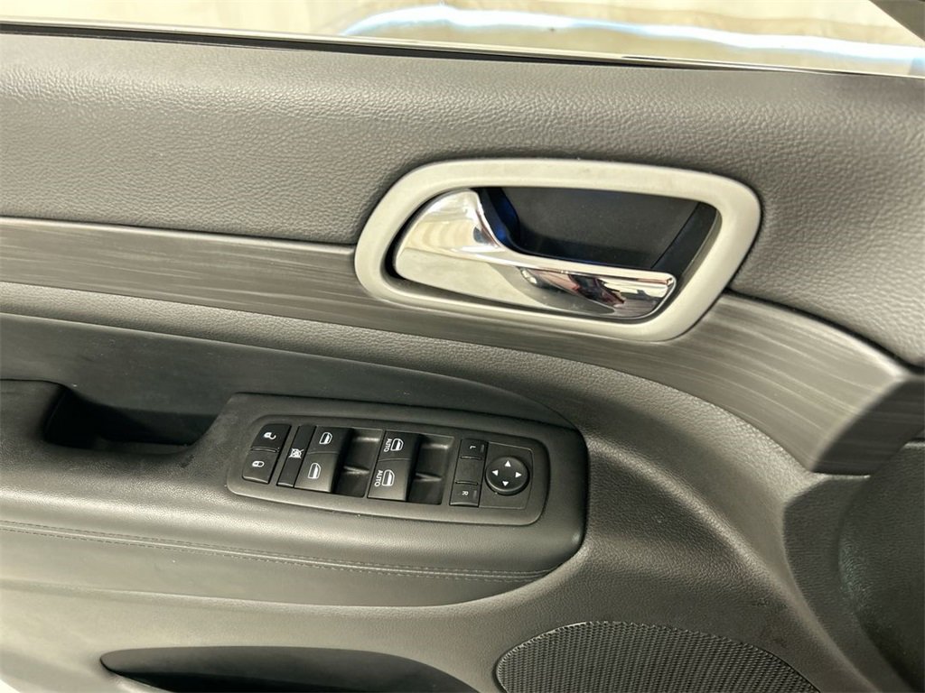 Certified 2021 Jeep Grand Cherokee Laredo image 11