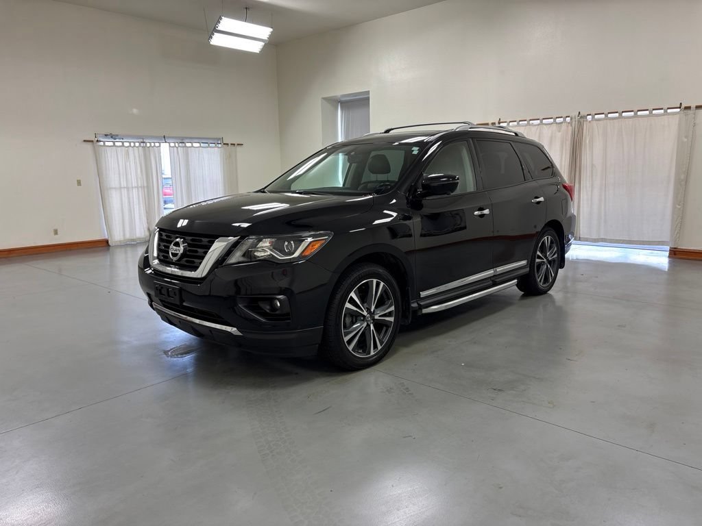 Used 2020 Nissan Pathfinder Platinum AWD/4WD image 4