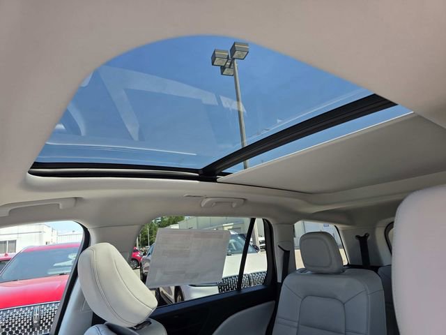 New 2025 Lincoln Aviator 2WD image 8