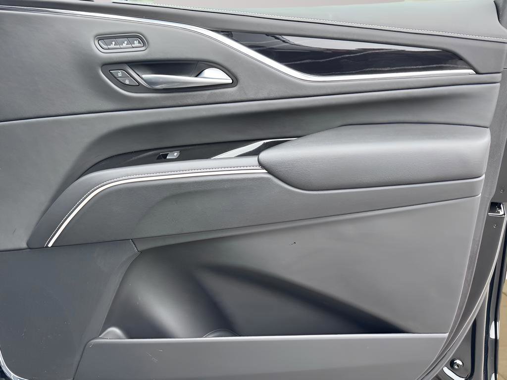 Used 2023 Cadillac Escalade Sport image 33