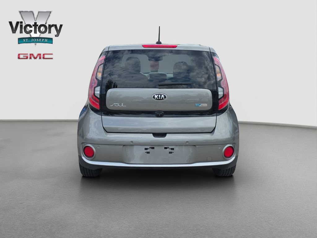 Used 2017 Kia Soul EV + w/ Sun & Fun Package FWD image 16