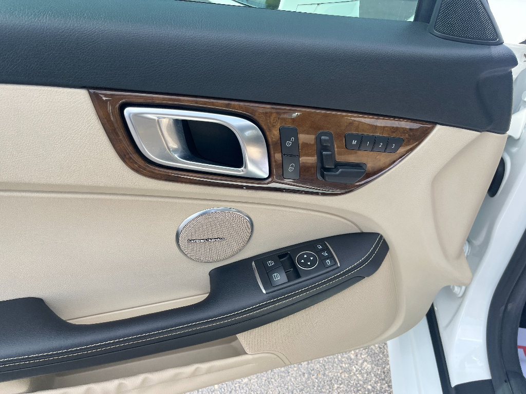 Used 2014 Mercedes-Benz SLK 250 image 30