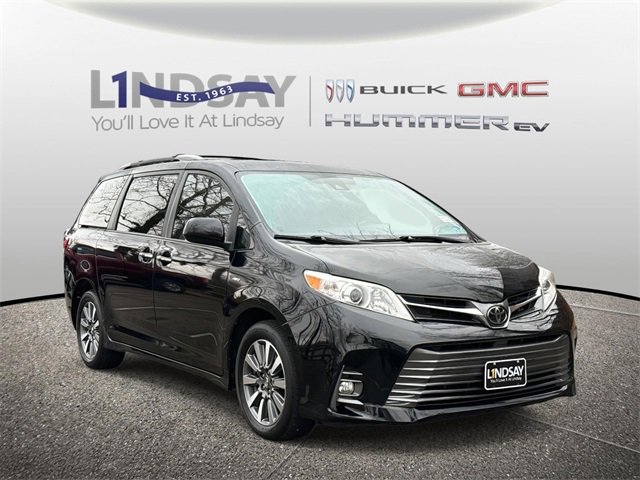Used 2020 Toyota Sienna XLE