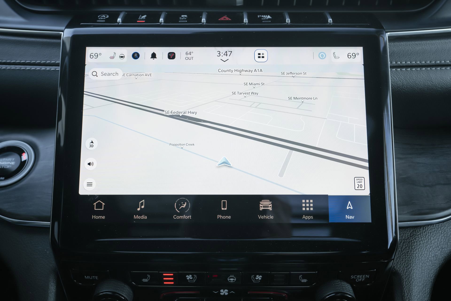 Used 2024 Jeep Grand Cherokee L Overland w/ Trailer Tow Package image 13