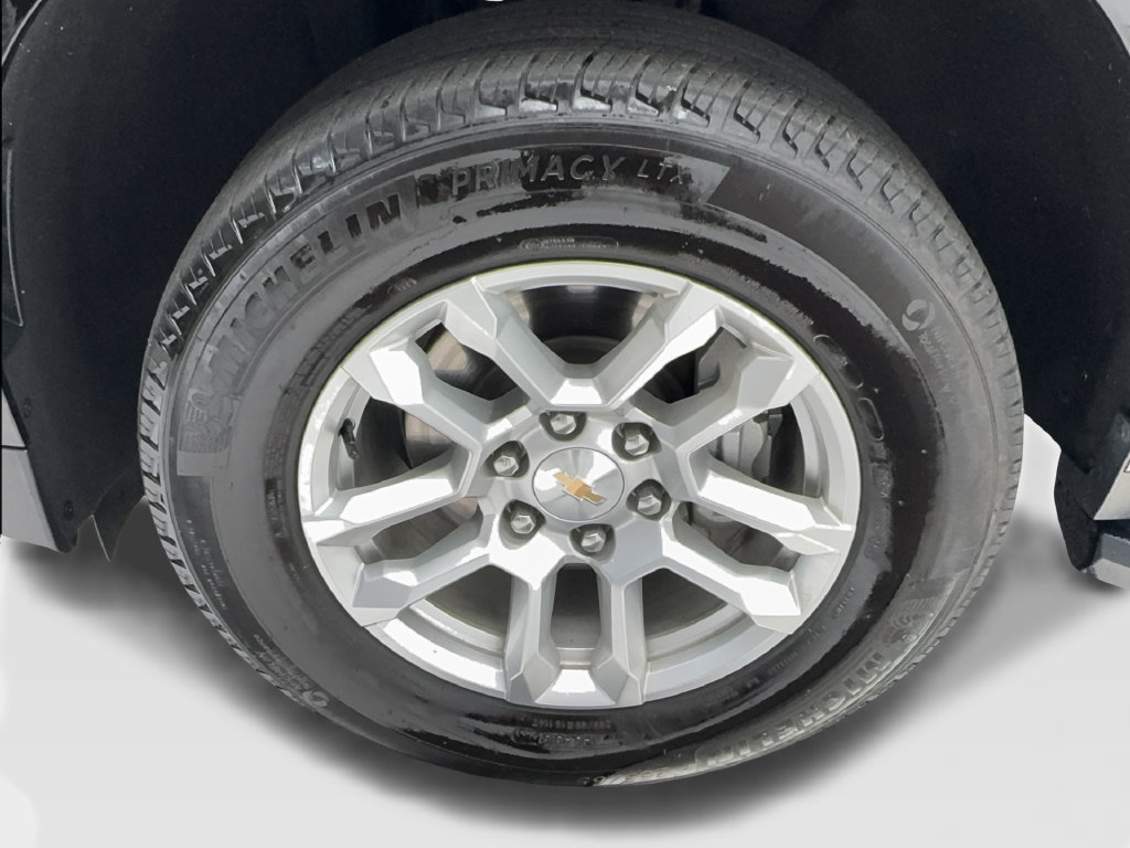 Used 2025 Chevrolet Tahoe LT RWD image 14